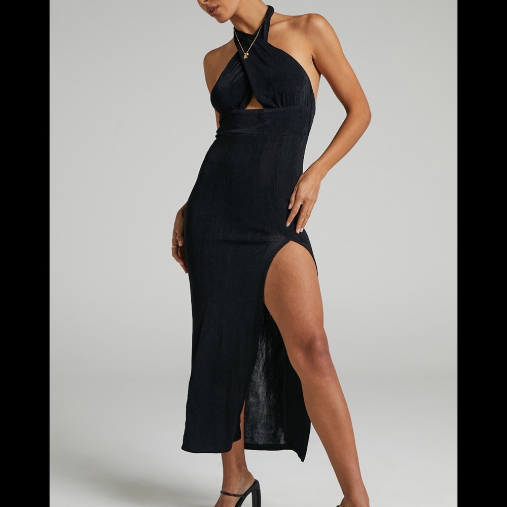 Chic Black Strapless Dress